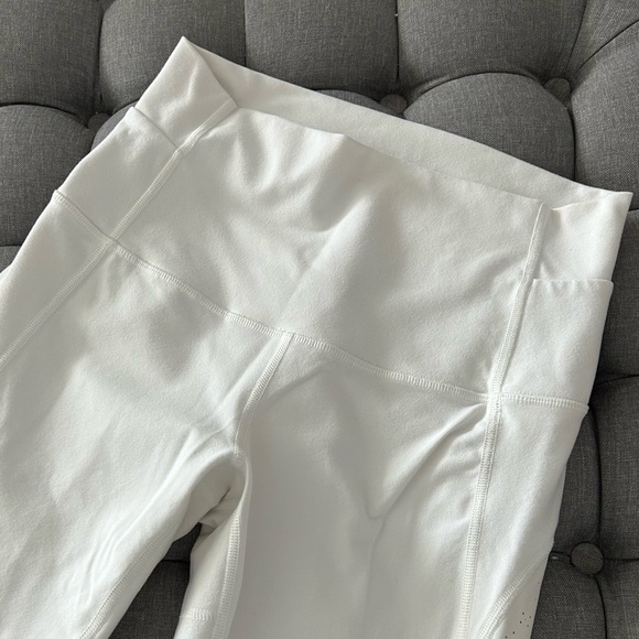 Lululemon white double-layer 3/4 leggings - Picture 11 of 12